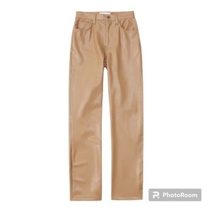 Vegan Leather 90s Straight Pant